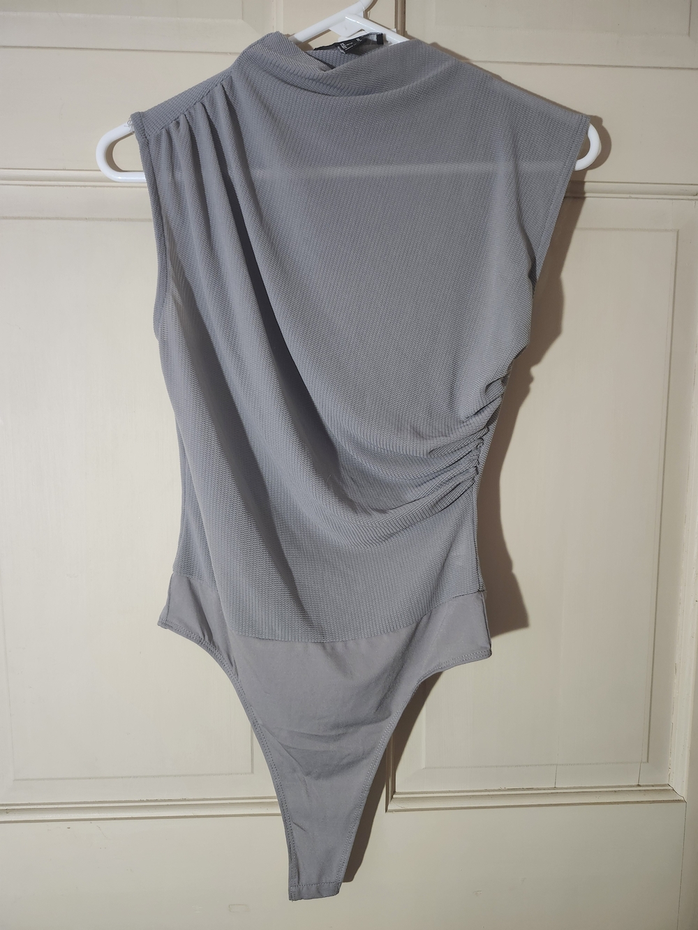 Forever 21 Light Gray Sleeveless Ruched Bodysuit